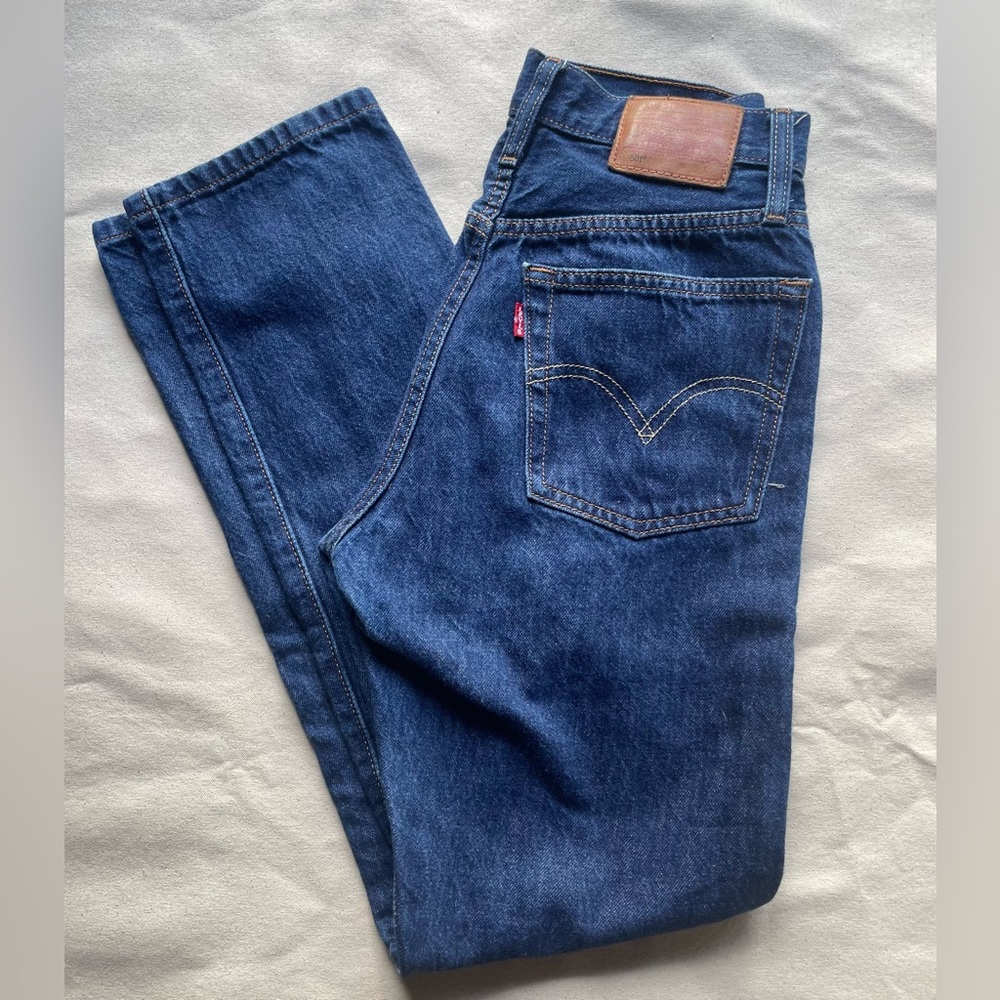 Levi’s 501 straight leg denim jeans